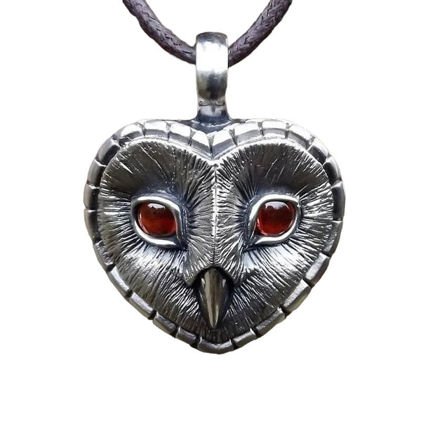 Vintage Metal Carving Owl Necklace Crystal Eyes Necklace